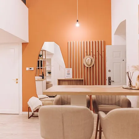 Stylish At Ruin Pub District Apartment Budapest