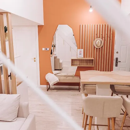 Apartment Stylish At Ruin Pub District Budapest