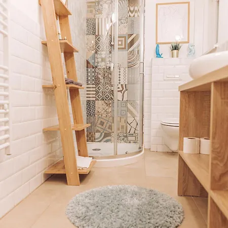 Stylish At Ruin Pub District Apartment Budapest