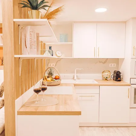 Apartment Stylish At Ruin Pub District Budapest